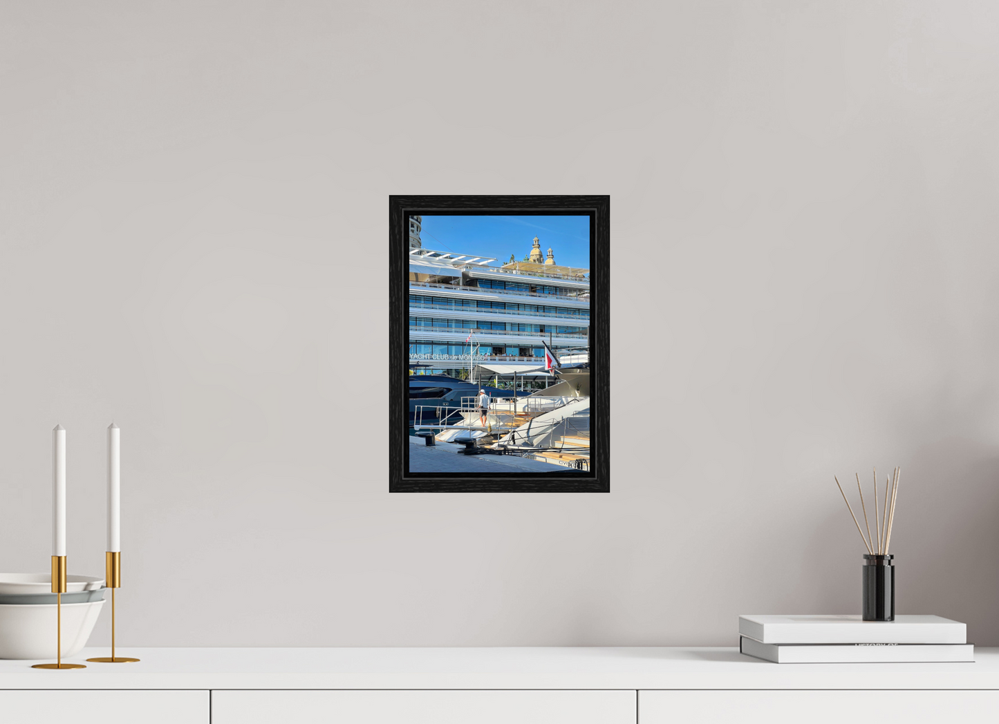20 x 28.5 cm, Floater Frame Divided Horizons