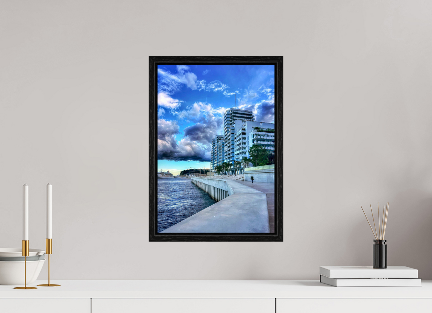 30 x 43.1 cm, Floater Frame Wind of change. Mareterra